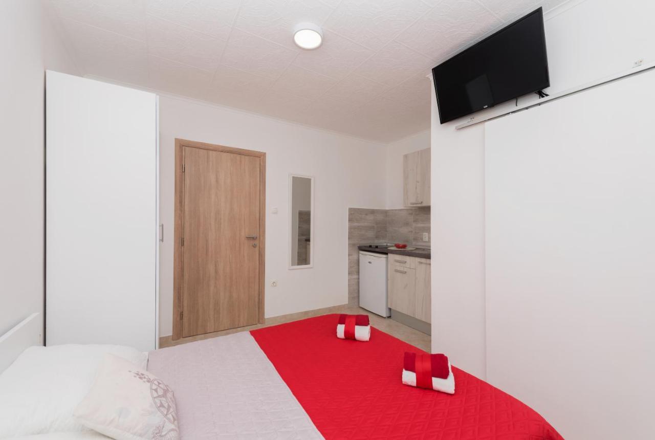Apartmani Sol Makarska Exteriör bild